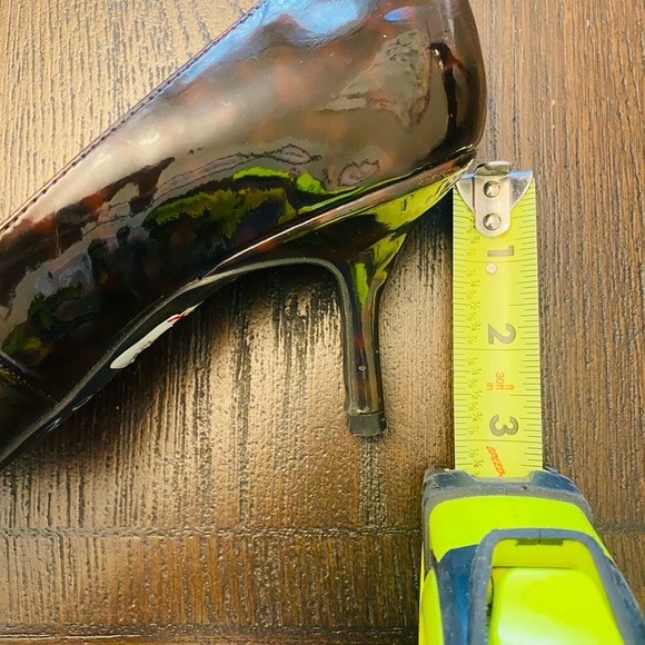 Ellen Tracy Women's Brown Pumps - NEW without box - Picture 4 of 5